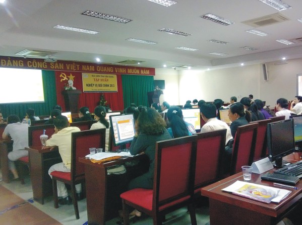 Bưu điện tỉnh Tiền Giang tổ chức tập huấn nghiệp vụ