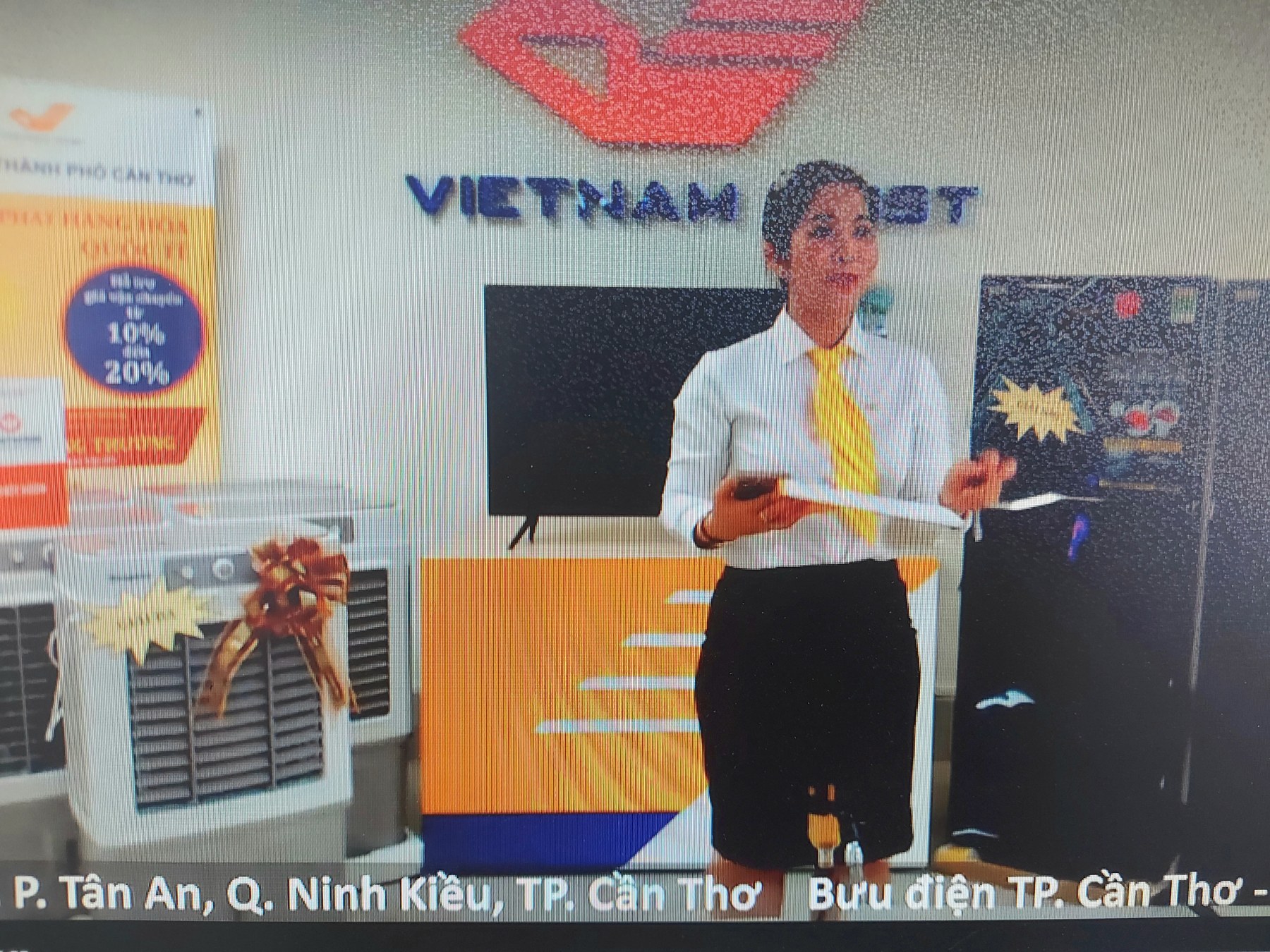 Cần Thơ: Livestream quay số trúng thưởng Chương trình ưu đãi dành cho khách hàng gửi hàng hóa đi quốc tế