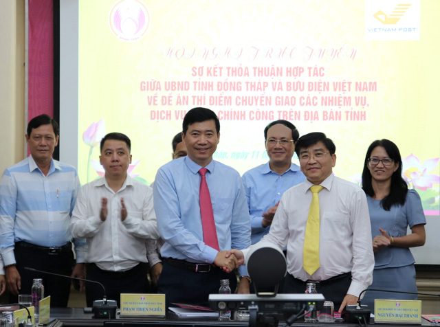 Đồng Tháp: Tăng cường phối hợp thực hiện chuyển giao các nhiệm vụ, dịch vụ hành chính công