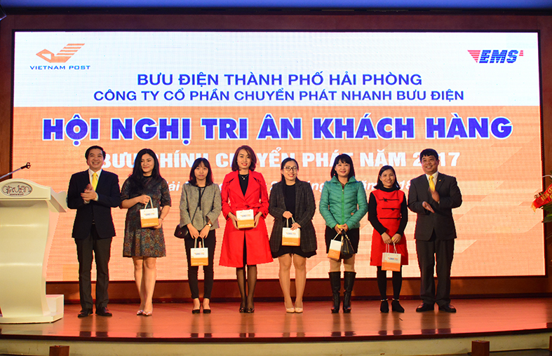 Bưu điện TP Hải Phòng tổ chức hội nghị khách hàng Bưu chính chuyển phát
