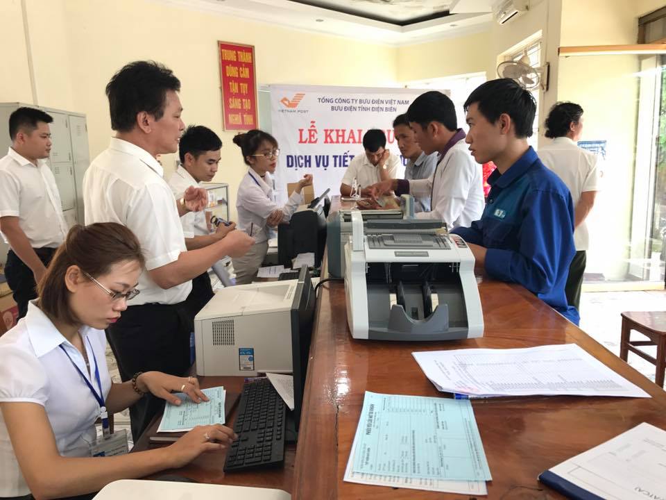 Khai trương dịch vụ Tiết kiệm Bưu điện tại huyện Mường Chà và Điện Biên Đông