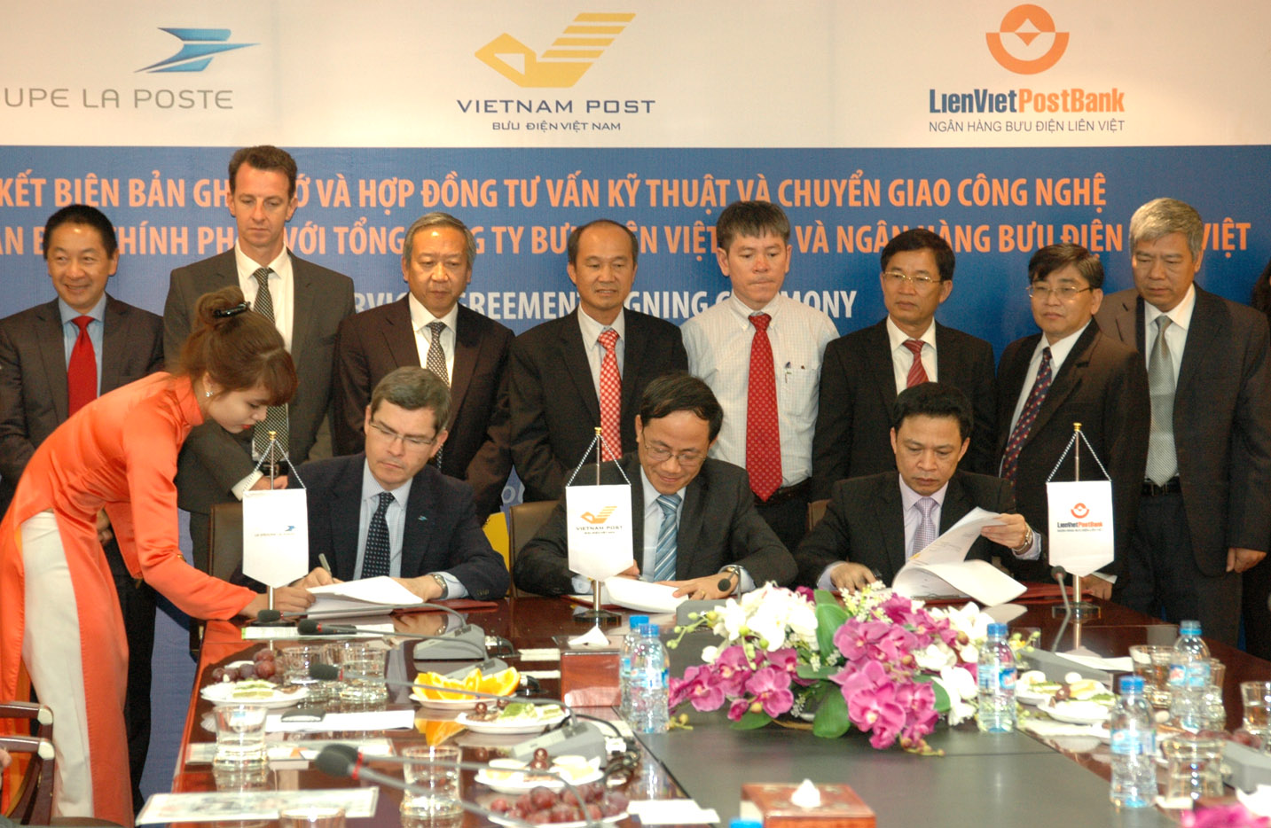 Tập đoàn Bưu chính Pháp sẽ tư vấn kỹ thuật và chuyển giao công nghệ cho Bưu điện Việt Nam và Ngân hàng Bưu điện Liên Việt 