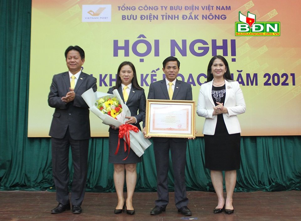 Bưu điện tỉnh Đắk Nông phấn đấu tổng doanh thu đạt hơn 135,9 tỷ đồng