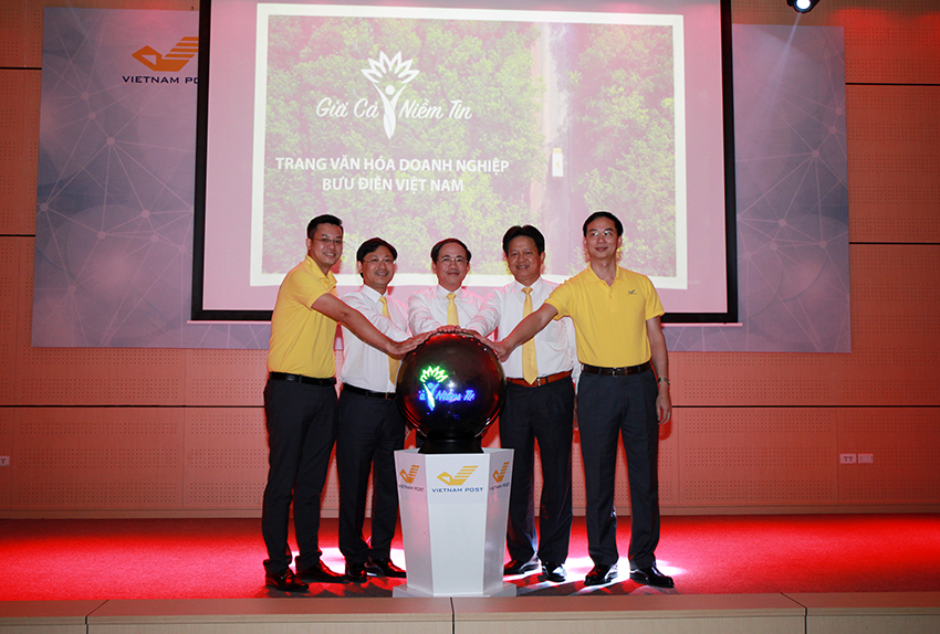 Kỷ niệm 73 năm Ngày Truyền thống Ngành Bưu điện và ra mắt website Văn hóa doanh nghiệp Bưu điện Việt Nam