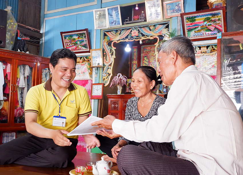Postal officers take part in survey to determine Satisfaction Index of Public Administration Services (SIPAS) 