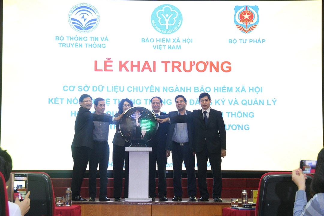 Tổng hợp báo chí ngành Bưu điện ngày 22/11/2019