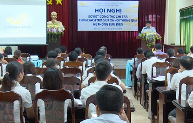 Bắc Kạn: Sơ kết công tác chi trả trợ giúp xã hội hàng tháng qua hệ thống Bưu điện