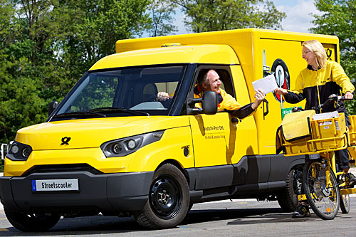 Xe tải điện của Bưu chính Đức được chạy trên đường