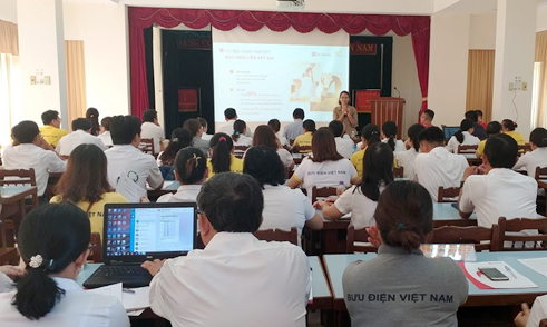 Bưu điện tỉnh Bình Định tổ chức tập huấn nghiệp vụ ngân hàng