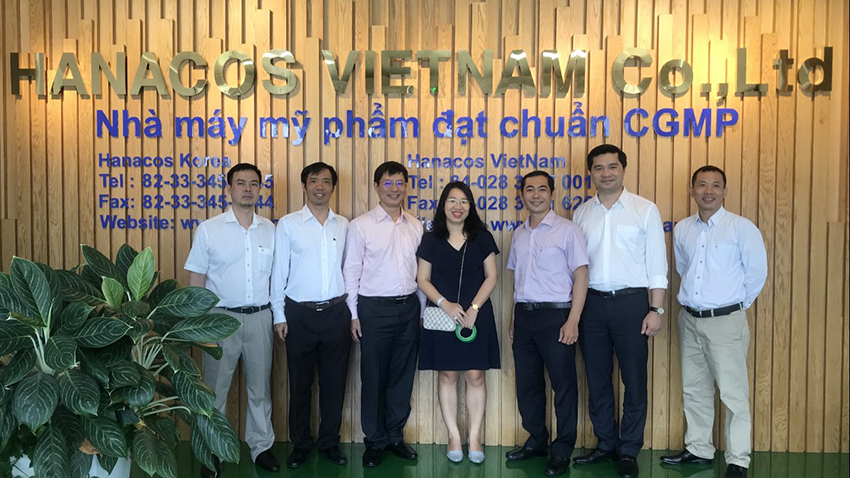 Công ty Phát hành báo chí Trung Ương thăm và làm việc tại nhà máy sản xuất Hanacos Việt Nam