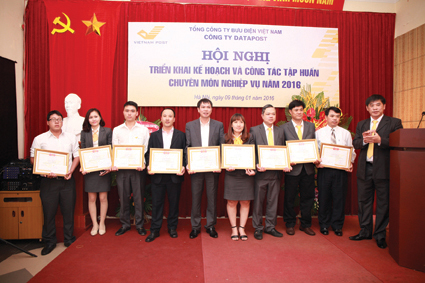 Datapost chiến thắng sức ỳ của người lao động