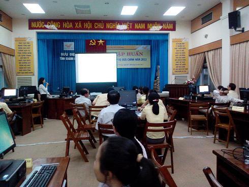 Bưu điện tỉnh Khánh Hòa tổ chức tập huấn nghiệp vụ bưu chính 2013