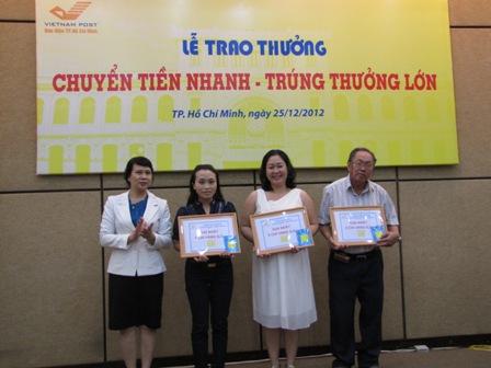 53 khách hàng tại TP. Hồ Chí Minh trúng thưởng Chương trình “Chuyển tiền nhanh – Trúng thưởng lớn”