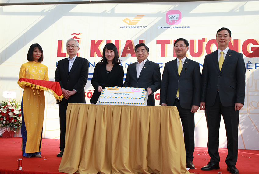 Khai trương mô hình bán lẻ chuyên nghiệp Postmart