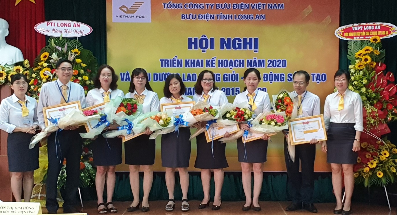 Hội nghị triển khai kế hoạch năm 2020 và biểu dương Lao động giỏi – Lao động sáng tạo giai đoạn 2015-2019