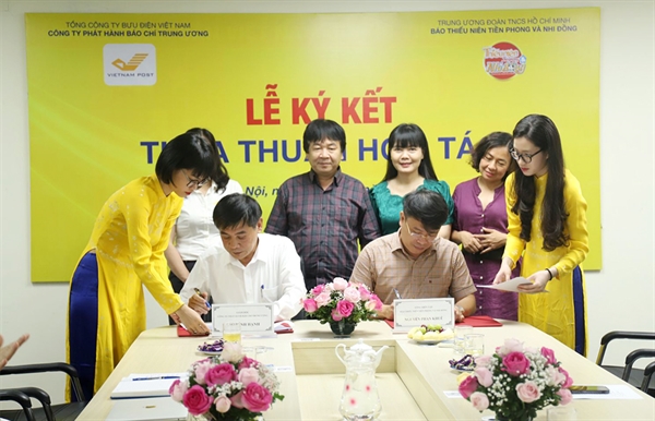 Công ty Phát hành Báo chí Trung ương ký thỏa thuận hợp tác với Báo Thiếu niên Tiền phong & Nhi đồng
