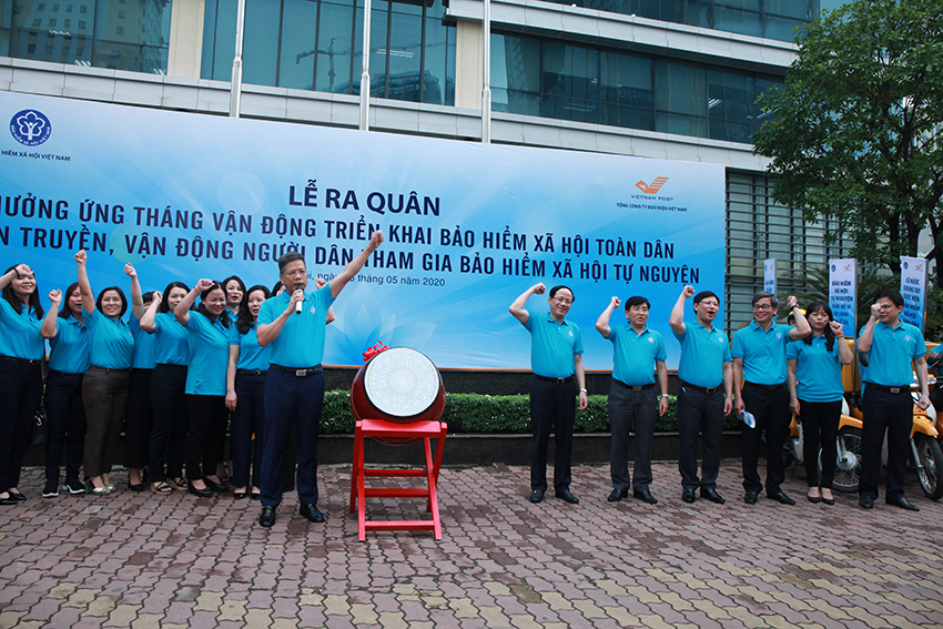 VSS and Vietnam Post launch parades to celebrate the Social Security Mobilization Month
