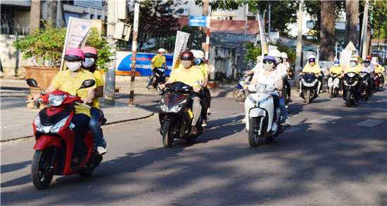 Trà Vinh: Ra quân tuyên truyền chính sách BHXH tự nguyện, chào mừng Đại hội Đảng các cấp