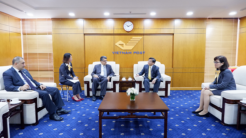 Chairman of Vietnam Post Nguyen Hai Thanh meets Ambassador of the Republic of Armenia to Vietnam 