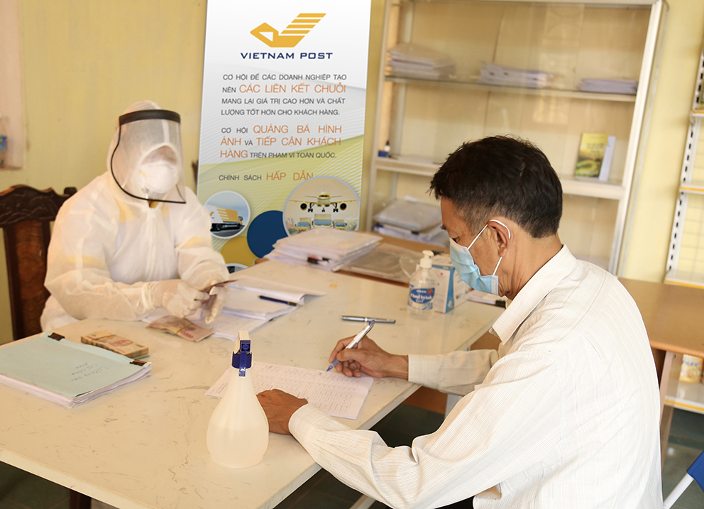 Vietnam Post affirms its role of national postal operator with mission for community