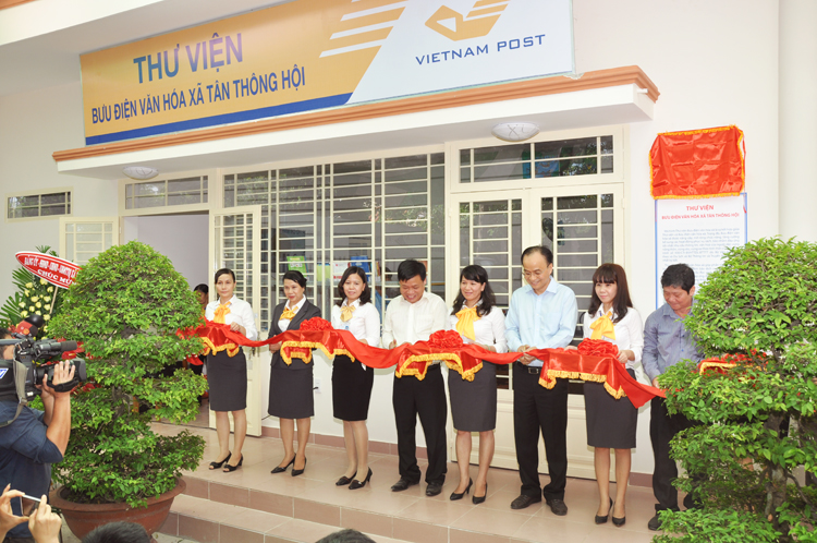 Khánh thành Thư viện Bưu điện Văn hóa tại Củ Chi