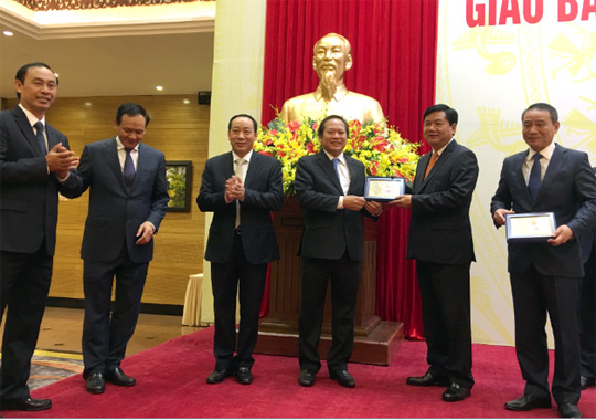 Tổng hợp báo chí ngành Bưu điện ngày 12/04/2016