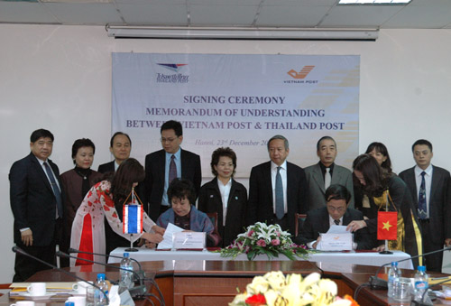 Cuộc họp cấp cao giữa Bưu điện Việt Nam và Bưu chính Thái Lan