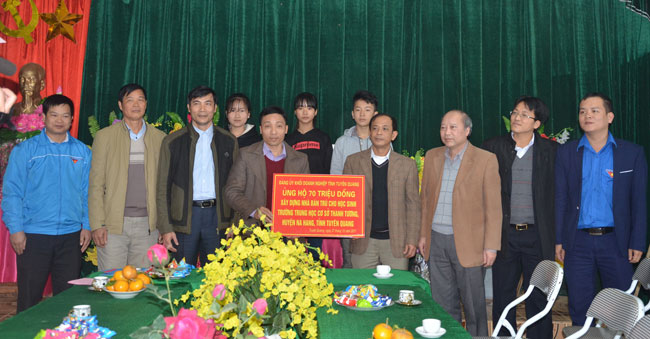 Tổng hợp báo chí ngành Bưu điện ngày 08/01/2018