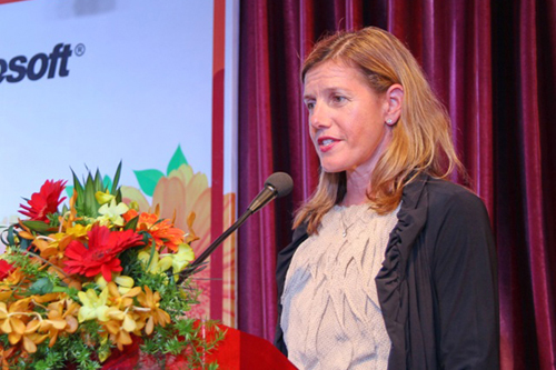 Lãnh đạo Microsoft đầu quân cho Bưu chính Úc