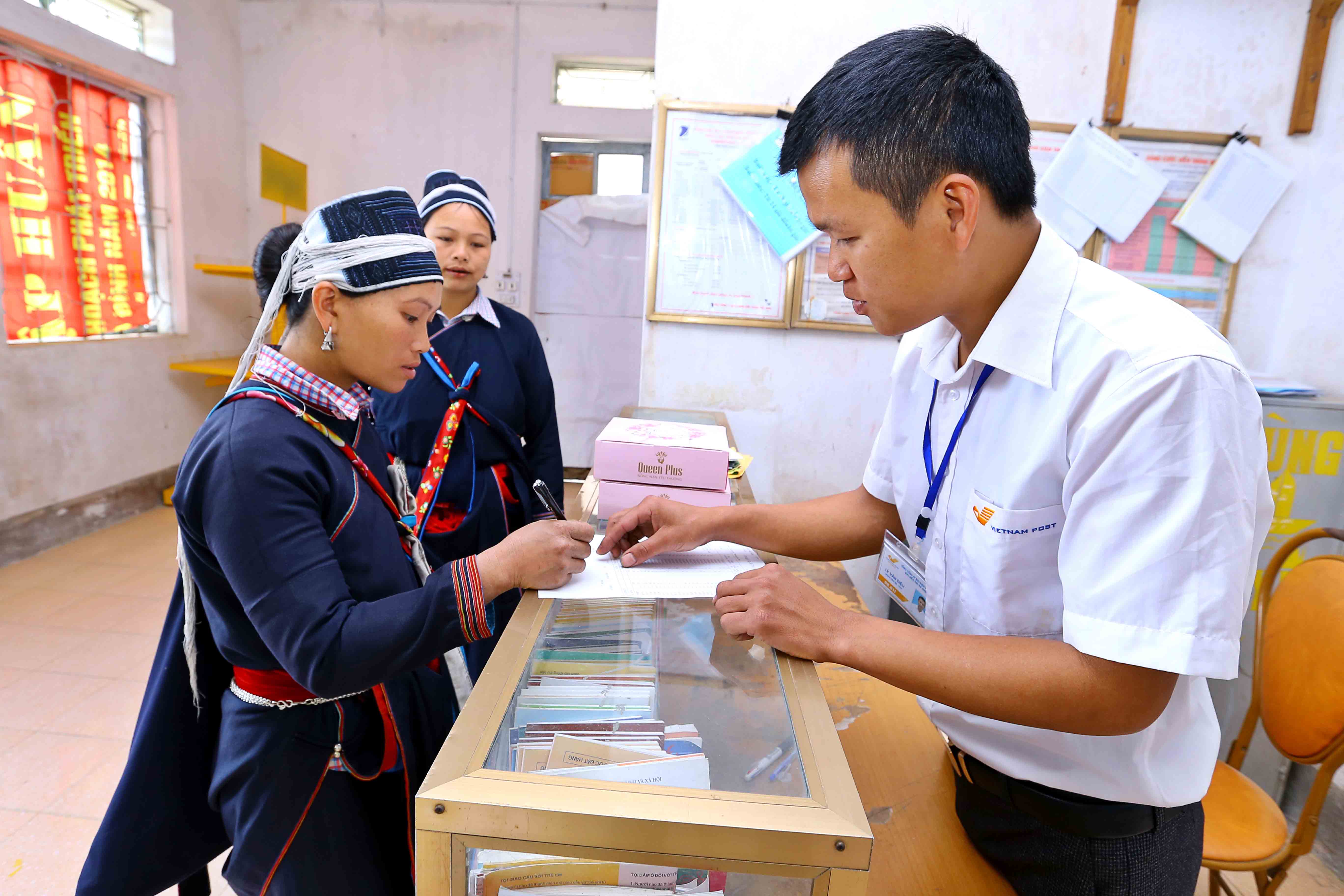 Khẩn trương đảm bảo chuyển phát hàng hóa trước Tết Nguyên đán Kỷ Hợi