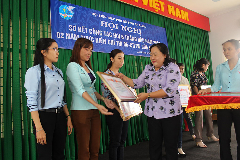 Tổng hợp báo chí ngành Bưu điện ngày 30/07/2018