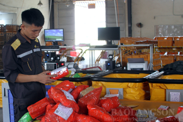 Bưu điện tỉnh Lạng Sơn: Đổi mới, nâng cao chất lượng khai thác vận chuyển