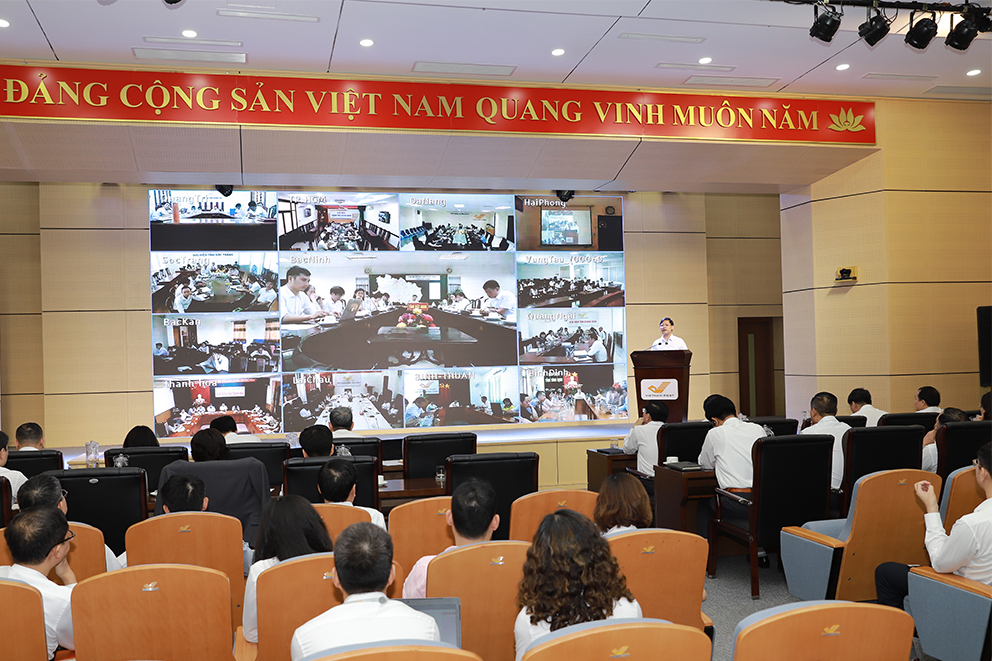 Đổi mới tư duy, quyết liệt hành động nhằm tạo đột phá trên các lĩnh vực