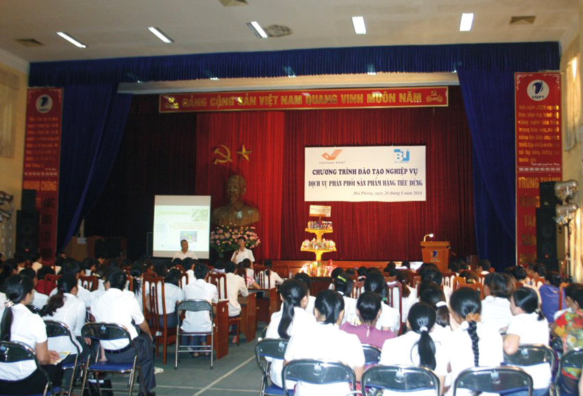 Bưu điện TP. Hải Phòng đào tạo kỹ năng bán hàng cho nhân viên điểm Bưu điện – Văn hóa xã