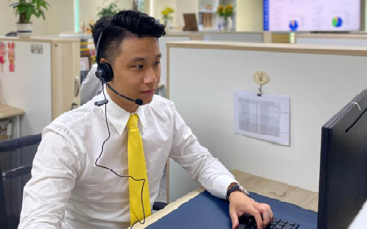 Cung cấp thông tin và hỗ trợ khách hàng qua hệ thống đa kênh