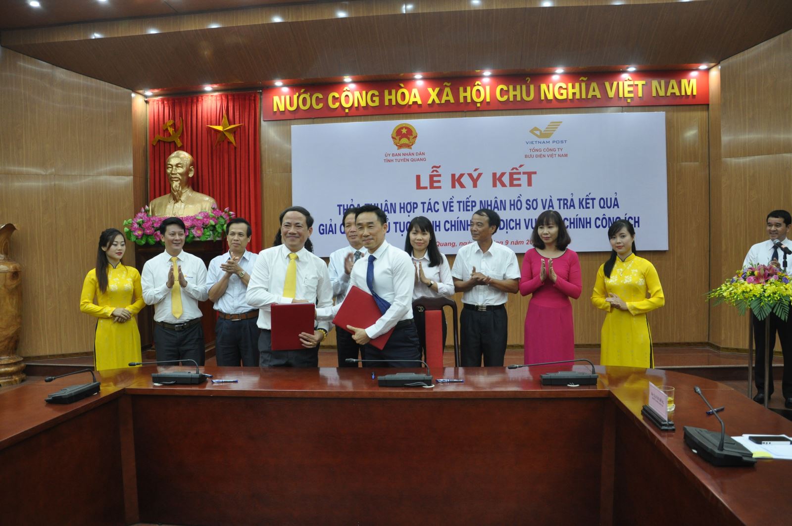 Tổng hợp báo chí ngành Bưu điện ngày 23/08/2018