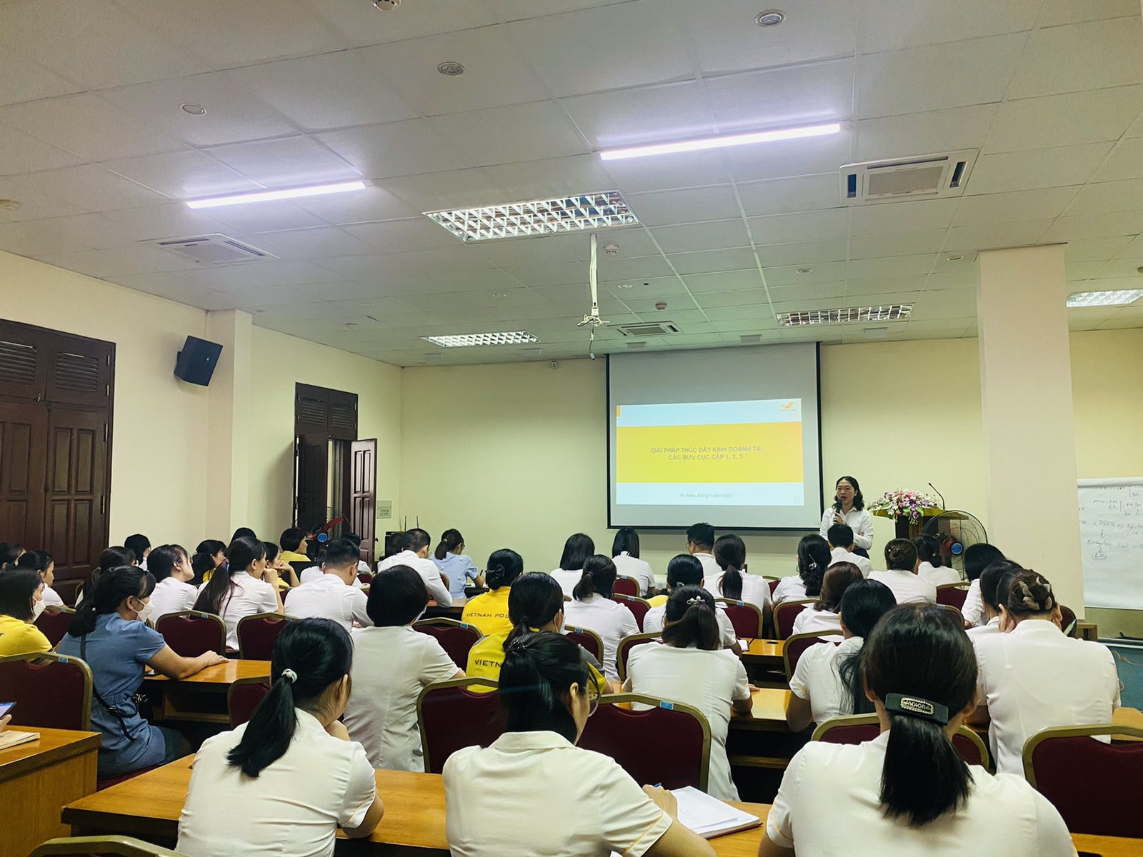 Bưu điện tỉnh Hà Nam triển khai các giải pháp thúc đẩy kinh doanh tại các Bưu cục