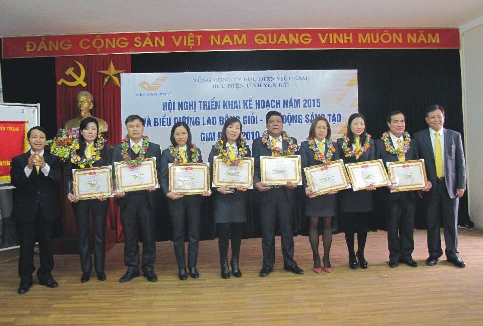 Bưu điện tỉnh Yên Bái triển khai kế hoạch năm 2015
