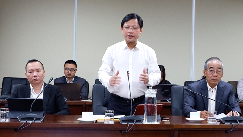 Vietnam Post provides identification services to the whole community 