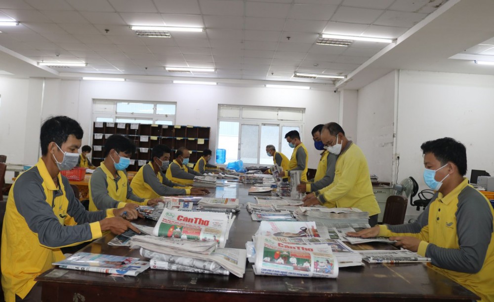 Bưu điện TP Cần Thơ nâng chất công tác phát hành báo chí 