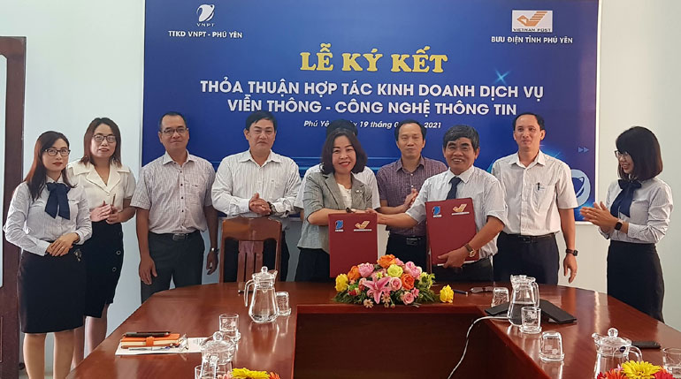 Bưu điện tỉnh Phú Yên hợp tác toàn diện với Trung tâm Kinh doanh VNPT