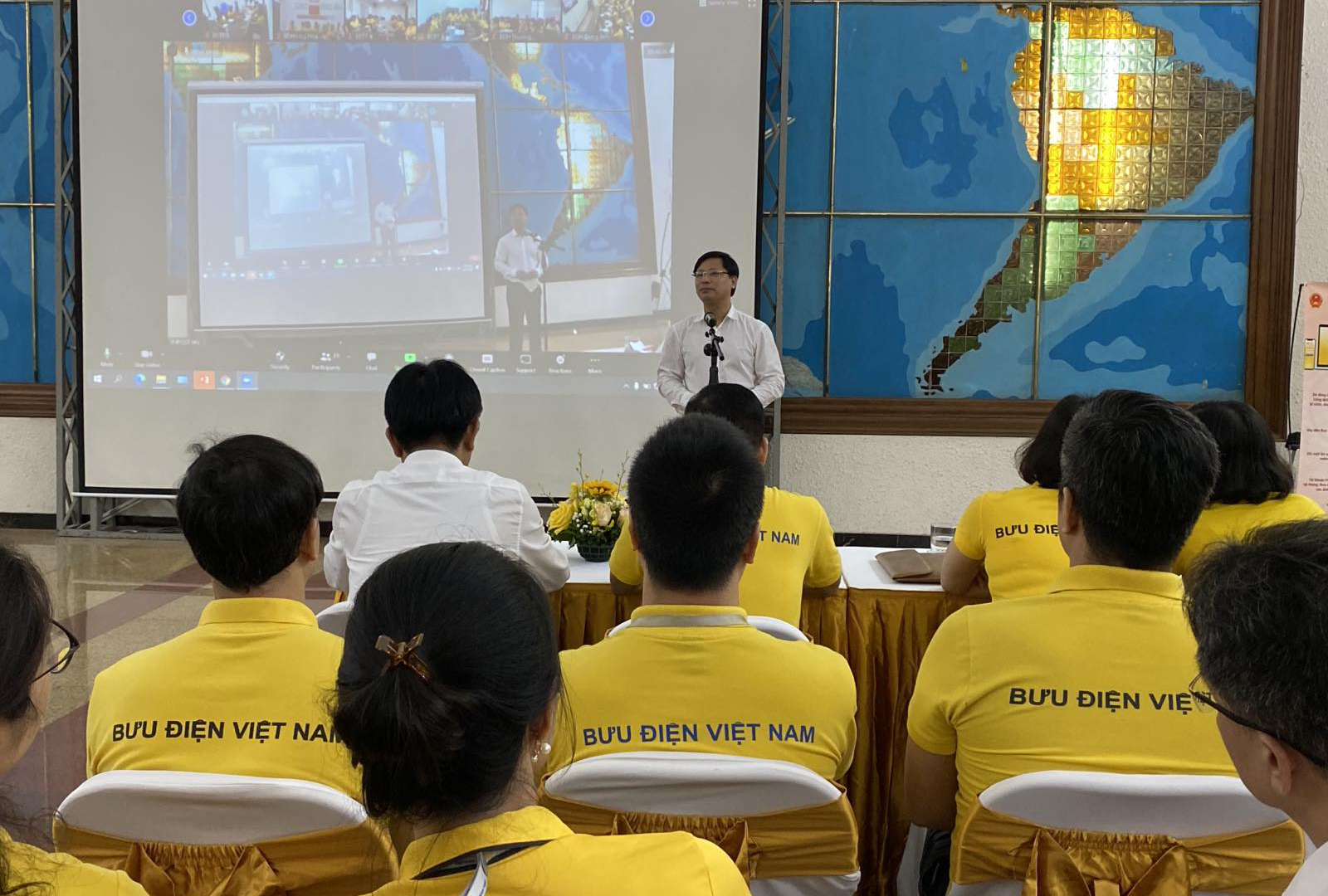 Bưu điện TP Hà Nội: “Tăng tốc bứt phá hoàn thành kế hoạch năm 2020” 