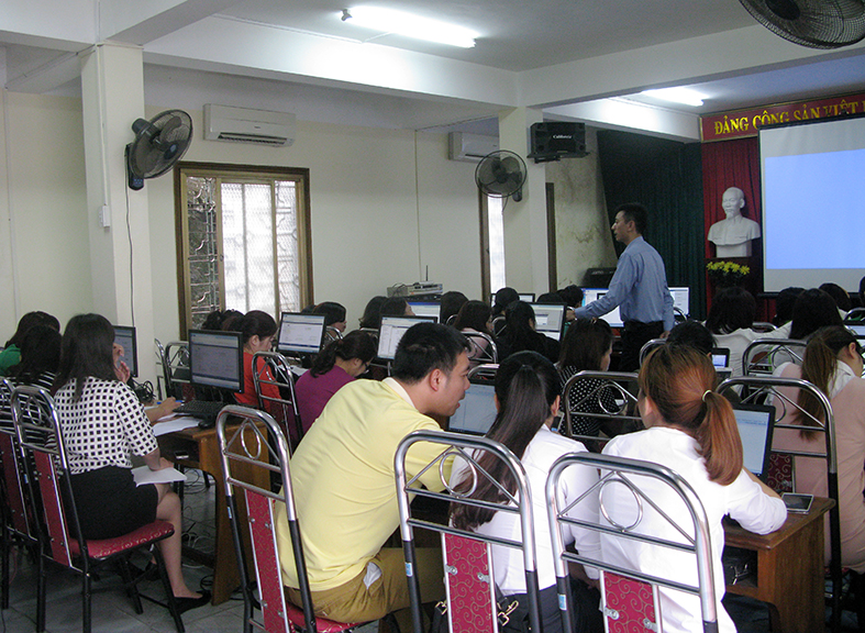 Bưu điện Quảng Ninh tổ chức tập huấn nghiệp vụ cho CBCNV