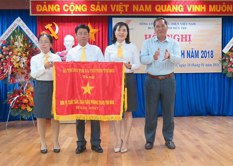 Bưu điện Bến Tre triển khai kế hoạch năm 2018