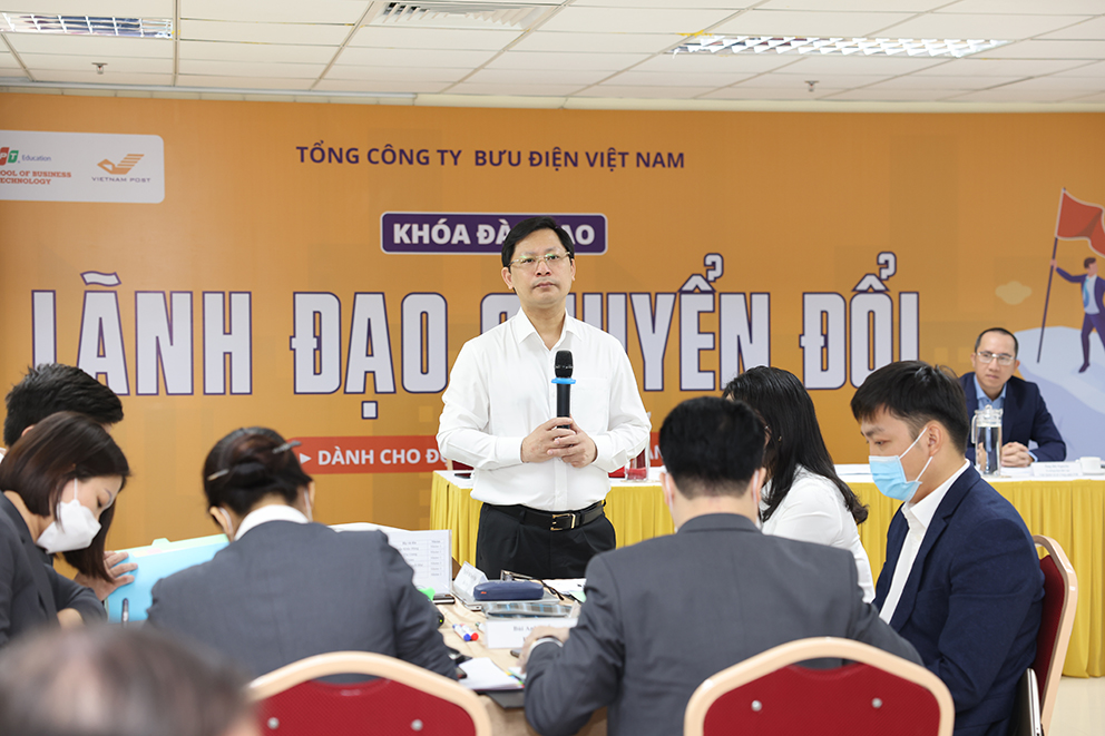 Khai giảng chương trình đào tạo “Lãnh đạo chuyển đổi” cho đội ngũ cán bộ quản lý