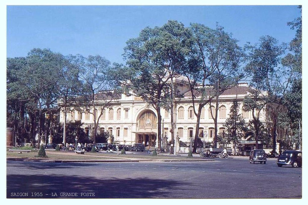 Ảnh khó quên về Bưu điện Trung tâm của Sài Gòn xưa