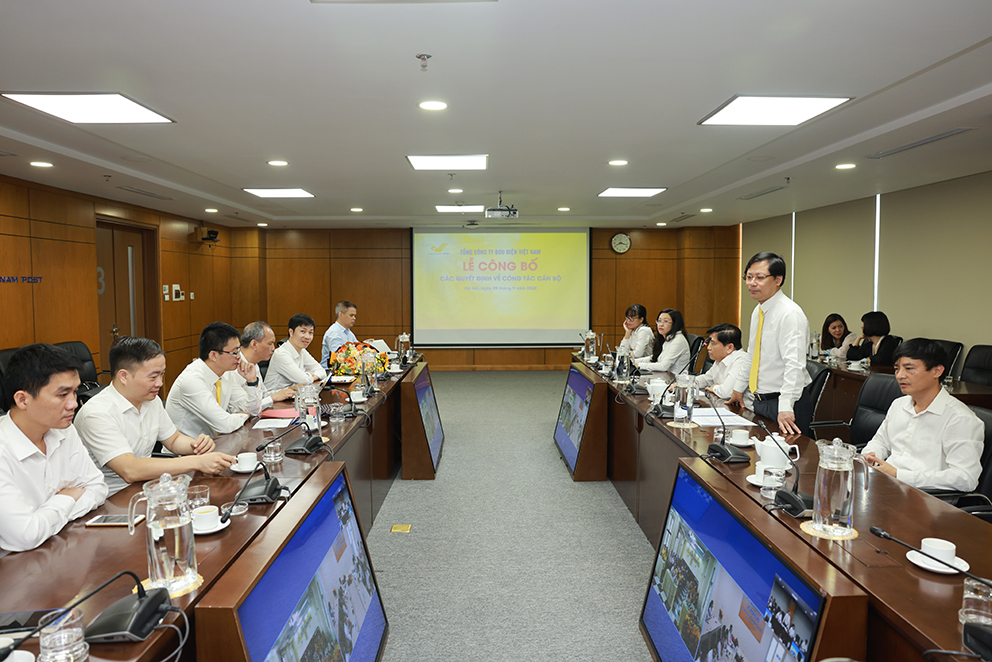 Bưu điện Việt Nam bổ nhiệm Giám đốc Trung tâm công nghệ thông tin và Phó giám đốc Bưu điện các tỉnh Bình Phước, Bạc Liêu