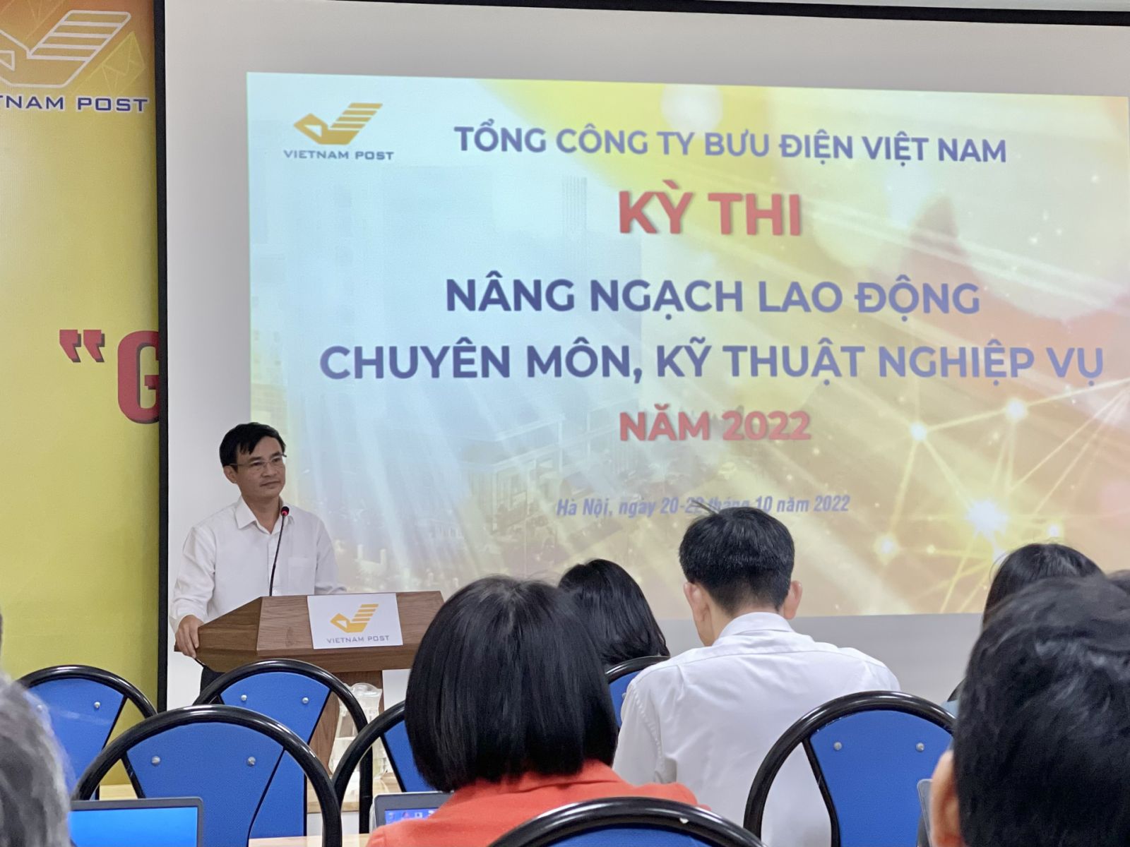 Tổ chức thi nâng ngạch lao động chuyên môn, kỹ thuật nghiệp vụ năm 2022