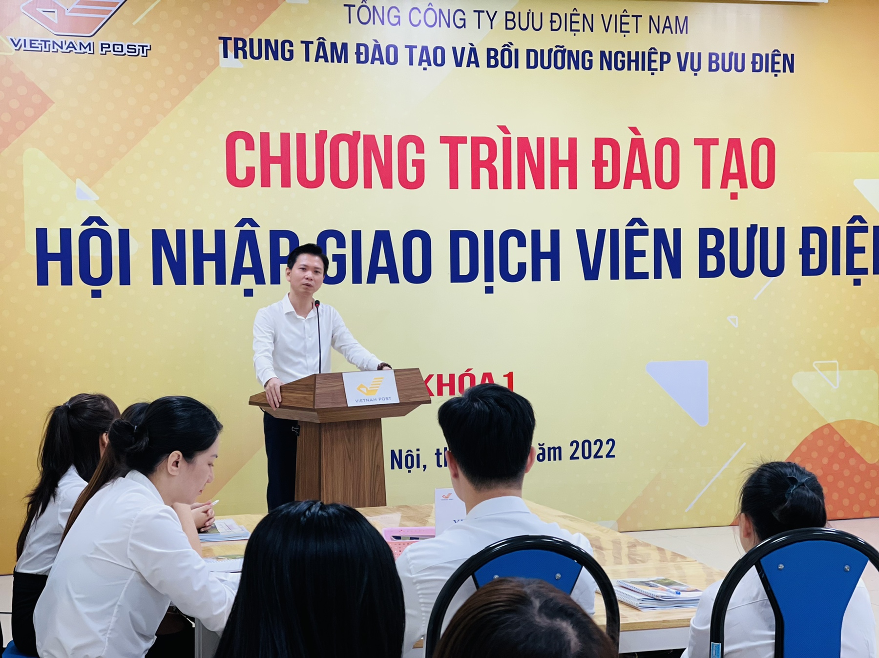 Khai giảng lớp “Hội nhập Giao dịch viên Bưu điện” - Khóa 1