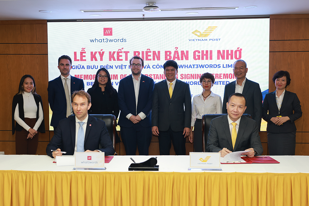 Vietnam Post W3w Ky Hop Tac 3